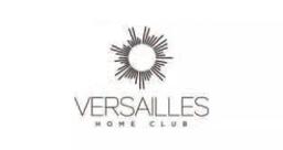 Logo do empreendimento Versailles Home Club - Torre 1 e 2.