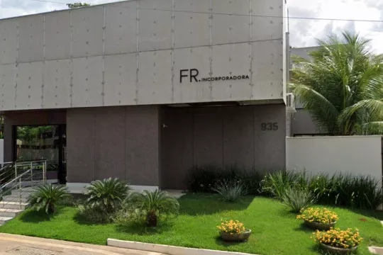 FR Construtora e Incorporadora FR Construtora e Incorporadora
