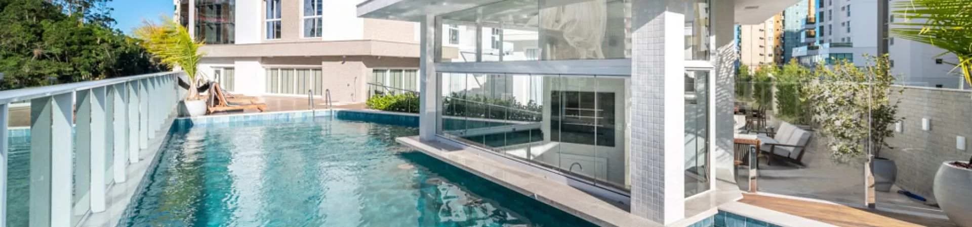 Piscina do Esquina Bella, da Silva Packer