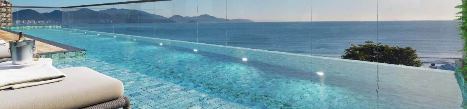 Piscina do Emmar Exclusive, da Praiholl