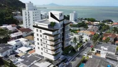 Apartamentos à venda no Diamant Noir Residence em Itajaí, SC Apartamentos à venda no Diamant Noir Residence em Itajaí, SC
