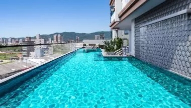 Apartamentos à venda no Ilha de Sardenha Residencial em Porto Belo, SC