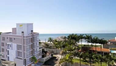 Apartamentos à venda no MYA Residence em Balneário Piçarras Apartamentos à venda no MYA Residence em Balneário Piçarras