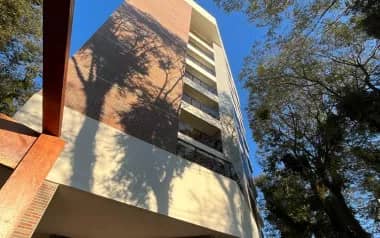 Apartamentos à venda no Edifício Gibraltar em Curitiba, PR Apartamentos à venda no Edifício Gibraltar em Curitiba, PR