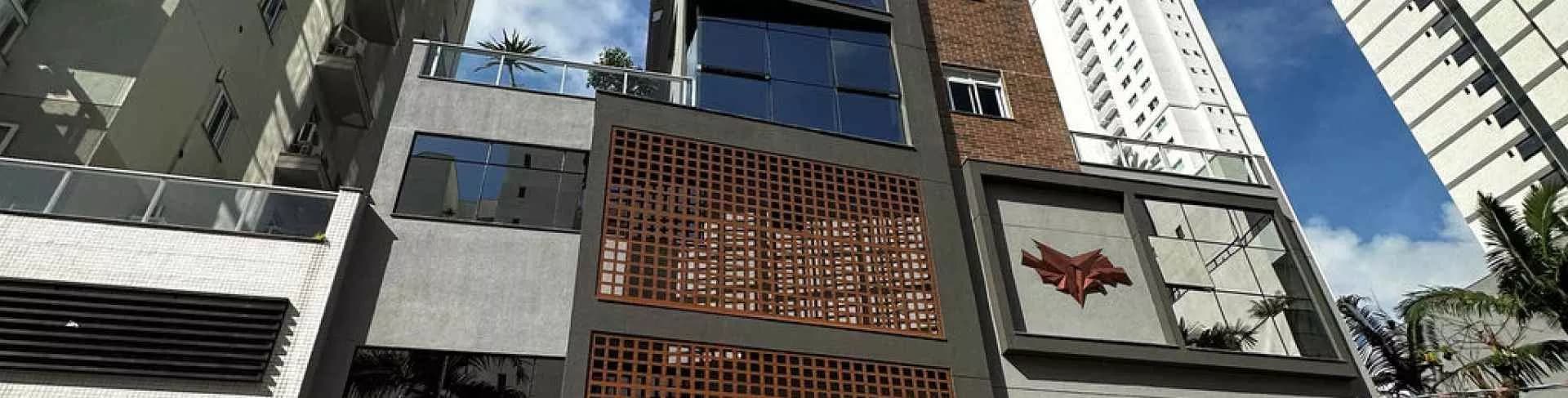 Fachada do Edifício Granada, da construtora OMS Construções