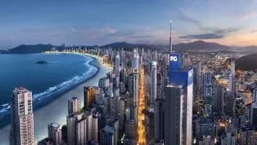 Apartamento à venda em Balneário Camboriú - Sapphire Tower Apartamento à venda em Balneário Camboriú - Sapphire Tower